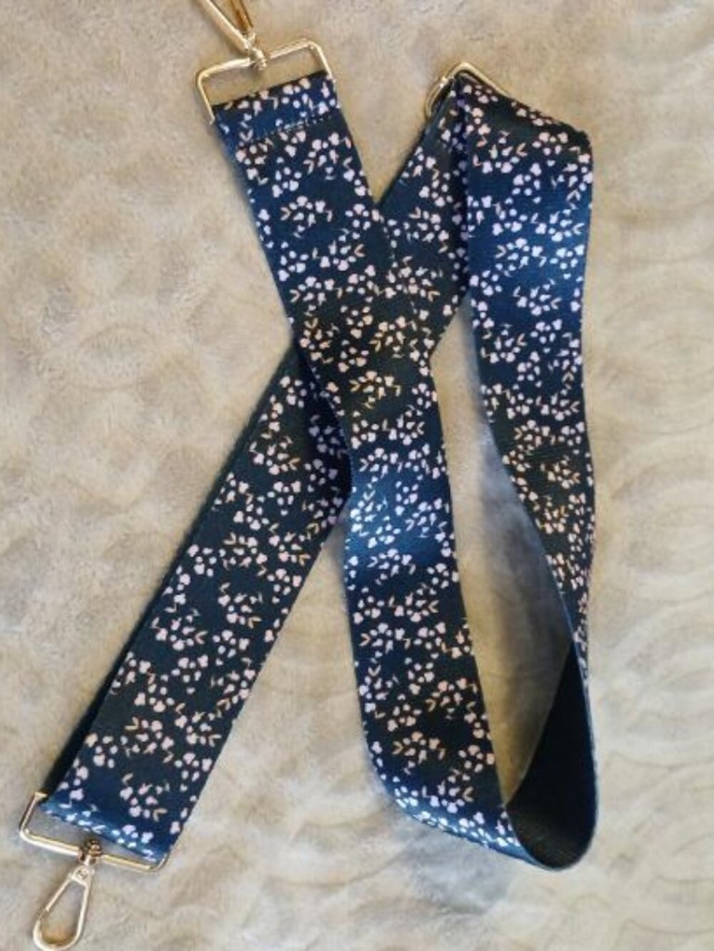 blue and pink adjustable purse strap